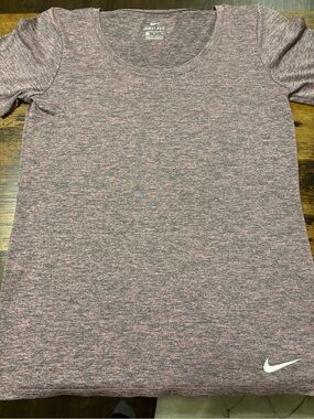 Women’s Nike Heathered Mauve/Pink Dri-FIT Scoop Neck Tee - Size S